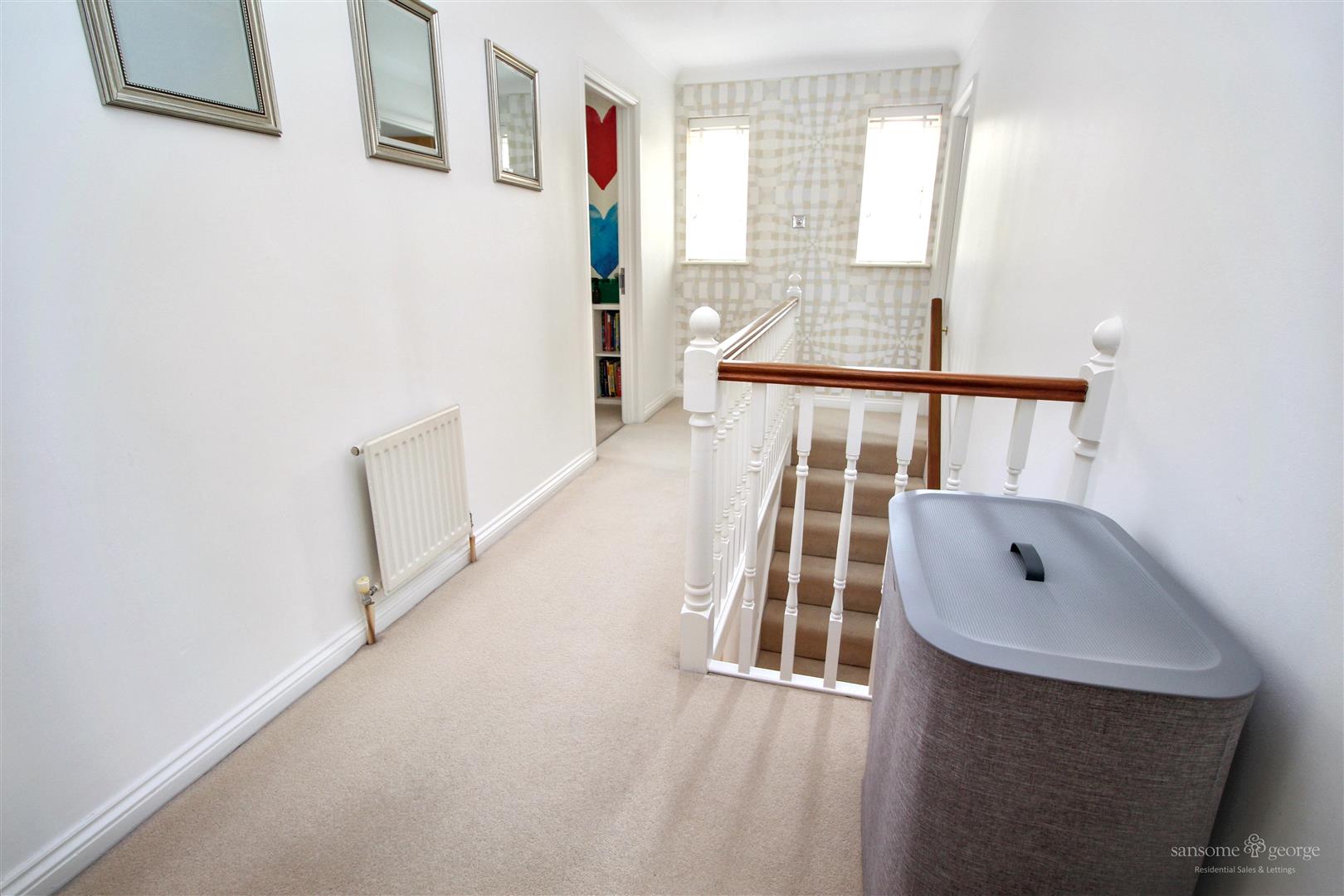 Roebuck Rise, Tilehurst, Reading